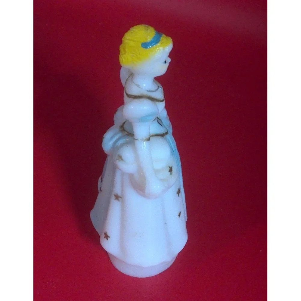 VINTAGE 5 INCH CINDERALLA CAKE TOPPER